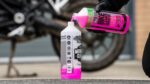 Muc-Off Detergente Bici Concentrato 1L  Ricarica Di Nano Gel Detergente per moto - immagine 3